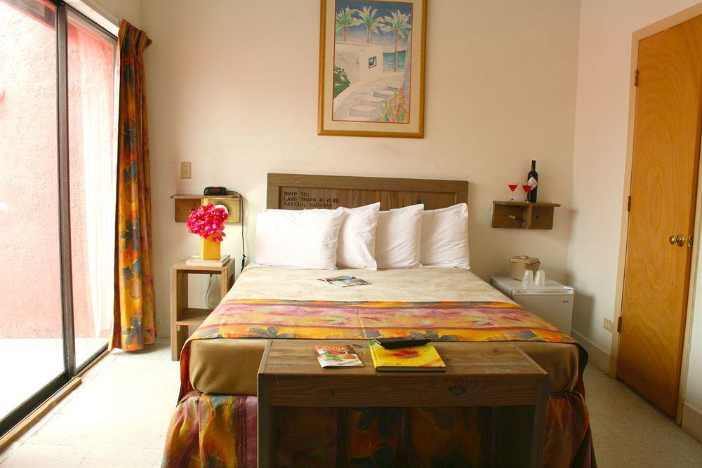 Coco Plum Resorts Bahamas Nassau Buitenkant foto